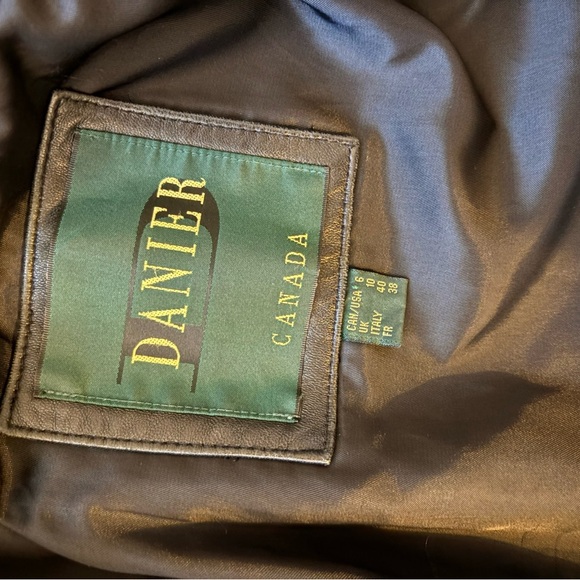Vintage Danier Black Leather Blazer Coat – Women’s Small - Picture 5 of 7